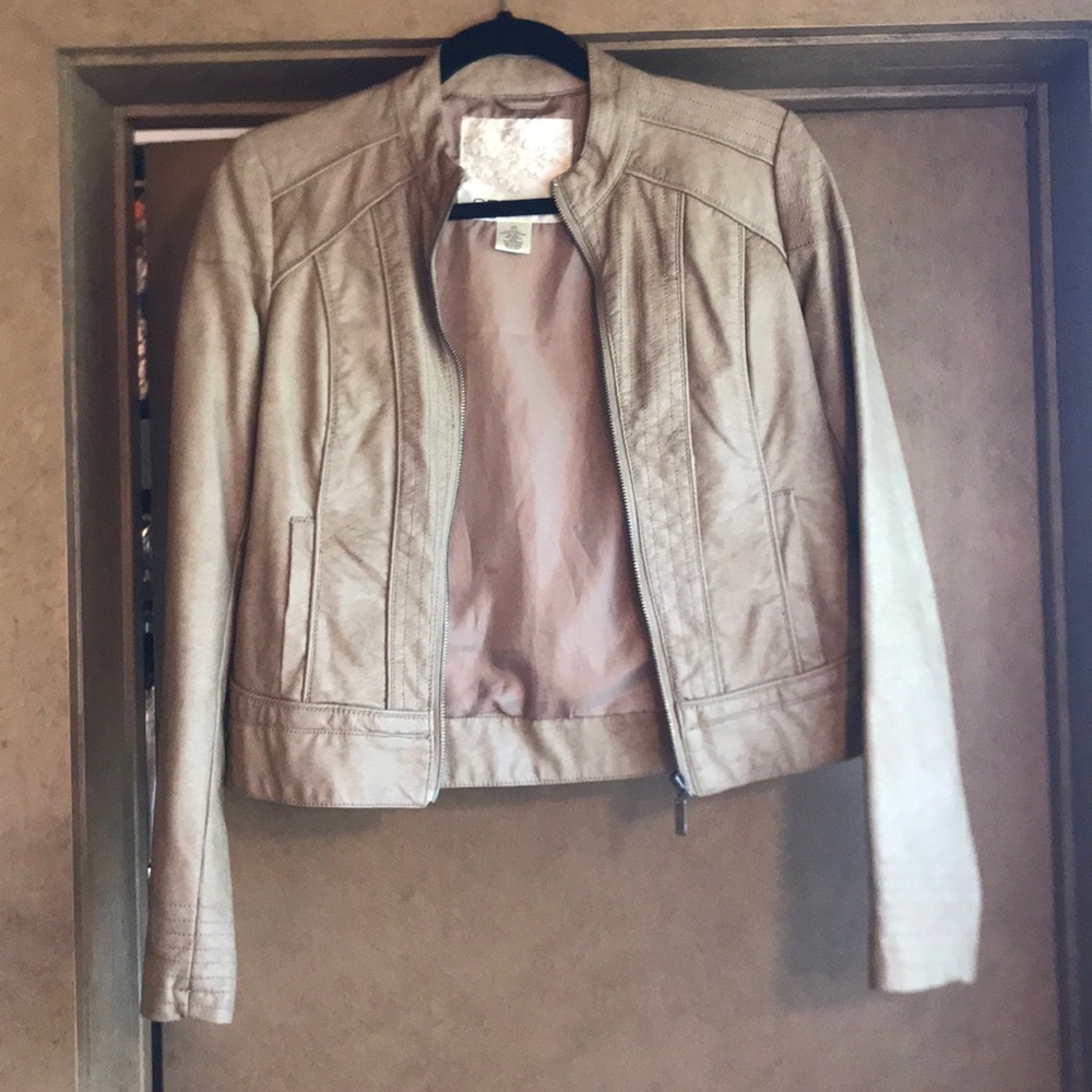 Super cute faux leather jacket!